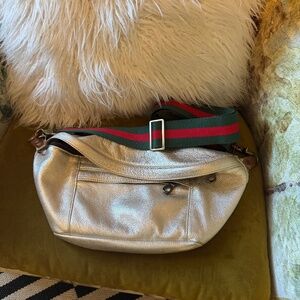 Parker Thatch Platinum Sling Bag & Crossbody Strap